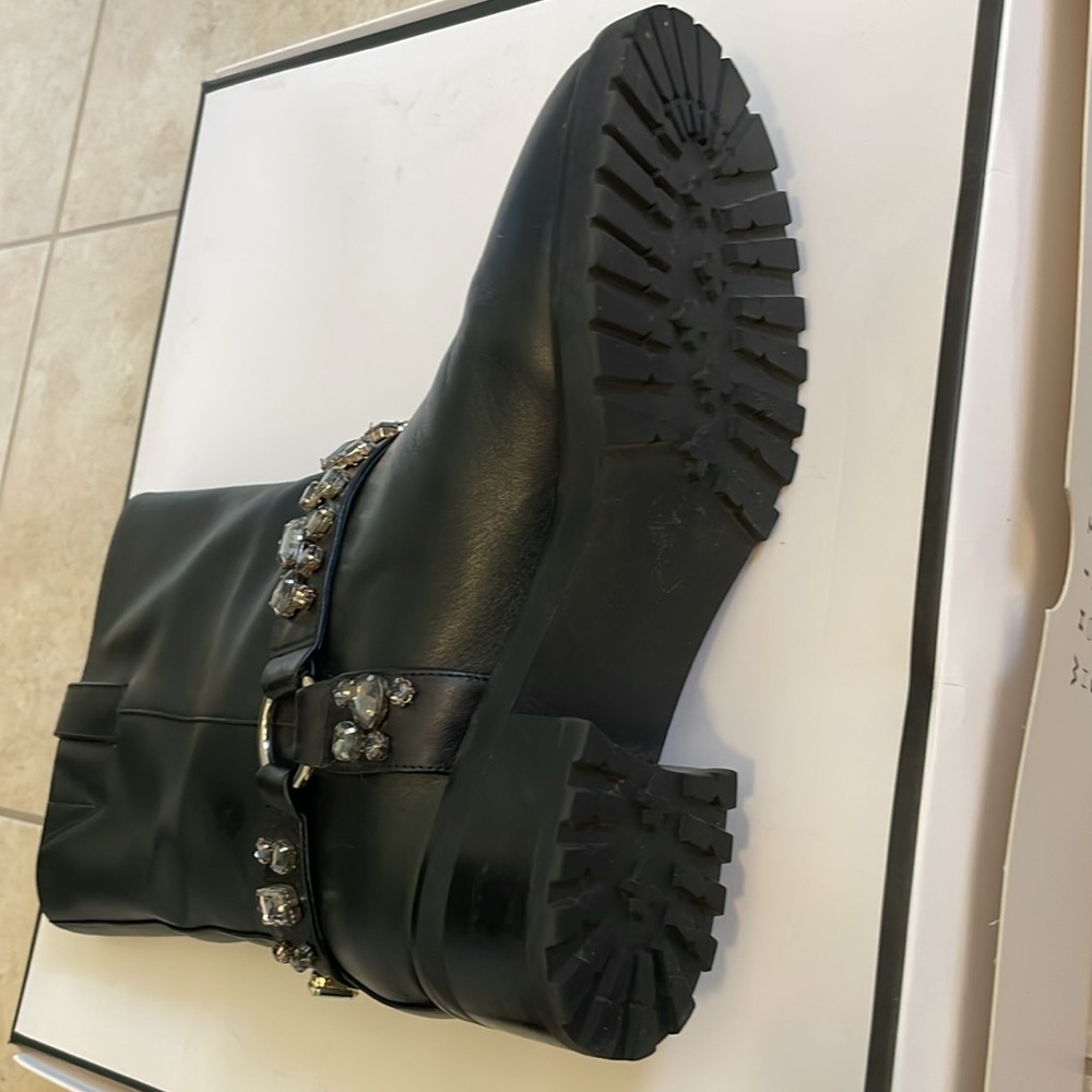 WHBM Kristen Black Leather Moto Boots - Picture 5 of 6